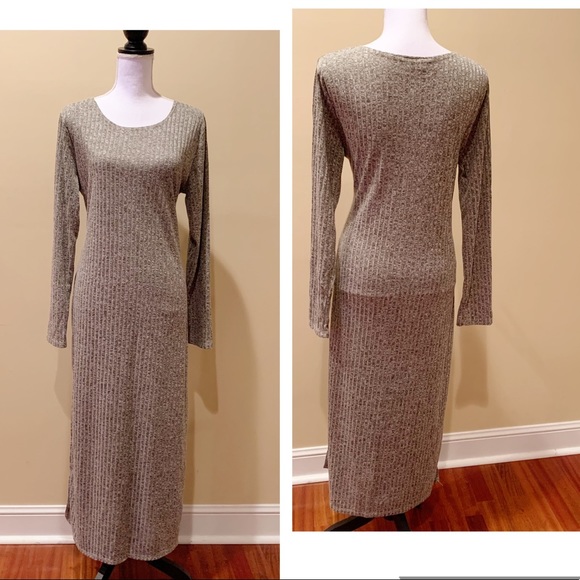 Hybrid & Company Sweater Dress - Picture 2 of 8